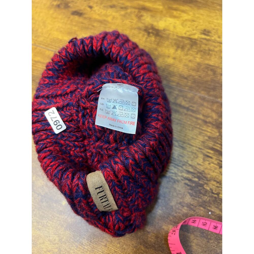 NWOT Furtalk women knit beanie hat with ponytail opening red purple 0972 - Picture 4 of 7